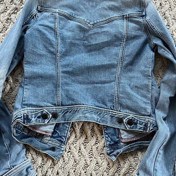 Abercrombie & Fitch Vintage Distressed Light Blue Short Denim Jacket Trucker Med - Picture 10 of 14